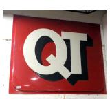 Polymer 'QT' Sign, 5' 10' x 7' x 3'