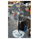 Chicago Electric 32' Heavy Duty Pedestal Floor Fan, Model # HVP-30E