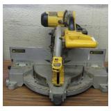 Dewalt 16' Compound Miter Saw