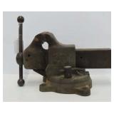 Reed Manufacturing Bench Vise