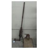 Pipe Vise and Drum Oil Dispenser