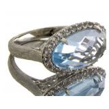 Natural 9.70 ct Oval Sky Blue & White Topaz Ring Natural 9.70 ct Oval Sky Blue & White Topaz Ring