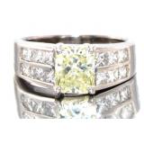 Platinum 2.20 ct Radiant Fancy Yellow Diamond Ring Platinum 2.20 ct Radiant Fancy Yellow Diamond Ring