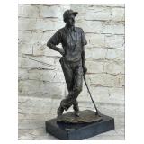 CHAMPION TIGER WOODS BRONZE SCULPTURE CHAMPION TIGER WOODS BRONZE SCULPTURE