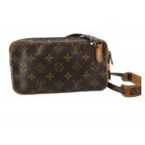 Louis Vuitton Monogram Pochette Shoulder Bag Louis Vuitton Monogram Pochette Shoulder Bag