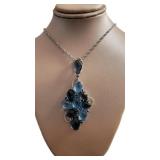 14kt Gold 26ct Blue Topaz & Diamond 20' Necklace 14kt Gold 26ct Blue Topaz & Diamond 20' Necklace