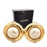 CHANEL Pearl Clip On Earrings