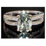 14kt Gold 1.85 ct Aquamarine & Diamond Ring