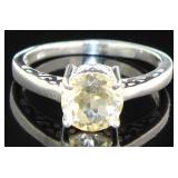 Round 2.00 ct Golden Citrine Solitaire Ring