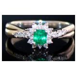 Platinum 1/2 ct Natural Emerald & VS Diamond Ring