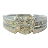 Platinum 2.58 ct Natural Round Cut Diamond Ring