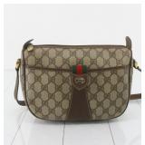 Gucci GG Supreme Shoulder Bag