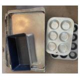 Tray Lot Of Assorted Bakeware