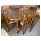 30ï¿½ x 36ï¿½ x 48ï¿½ Kitchen Table W/ 4 Chairs