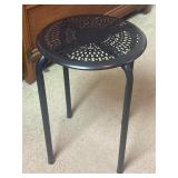 18ï¿½ Plant Stand