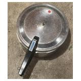 Vintage Mirro Matic Pressure Cooker