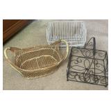 Tray Lot Of Assorted Baskets