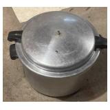 Vintage 16 Qt. Mirro Matic Pressure Cooker