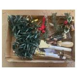 Tray Lot Consisting Of Christmas Lights, Wall