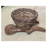 15ï¿½ x 9ï¿½ Wheel Barrel Wicker Basket Planter