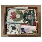 Tray Lot Consisting Of Assorted Decorative