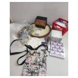 Decorative Items Lot