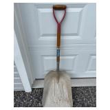 Metal Shovel with Wood Handle