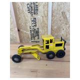 Tonka 2440 Grader Toy