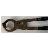 Bull castrator