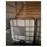 1 White IBC Tote. Great for animal hut