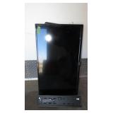 RCA FlatScreen Tv 31' w/ Remore + etc