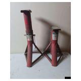 Pair of two ton jack stands