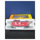 Rail King Norfolk and Western wood sided caboose in box