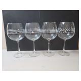 Set of oversized wine glasses