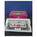 M.T.H. Burlington extended vision caboose in box