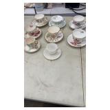 8 Tea Coffee Cup & Saucer Sets