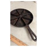9' Cast Iron Cornbread Skillet