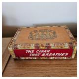 El Toi-Tan Cigar Box
