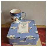 Holly Mountain Lodge Set of 4 Mugs