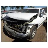 2001 Chevrolet Silverado 1GCEC19T11Z138823 White