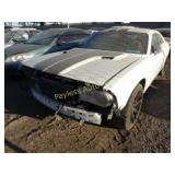 2013 Dodge Challenger 2C3CDYAG8DH704206 White