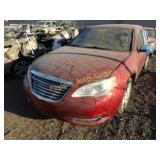2014 Chrysler 200 1C3CCBABXEN209678 Red