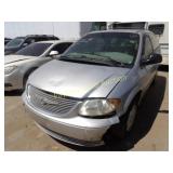 2002 Chrysler Town&Country 2C4GP44342R637651 Silve