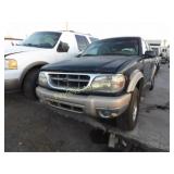 2000 Ford Explorer 1FMZU84PXYZC31606 Black