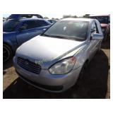 2008 Hyundai Accent KMHCN46C38U267821 Silver
