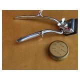 vintage John Oster Model B manual hair clipper