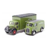 CorgiÊBrs Parcels 2 Van Set,ÊBedford O & Morris J
