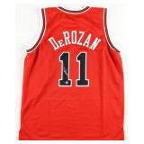 DeMar DeRozan Signed Jersey (Beckett)