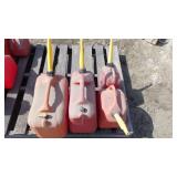 4-Gas Cans(2-5G, 1-2.5G, 1-1G)