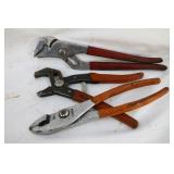 Adjustable Pliers